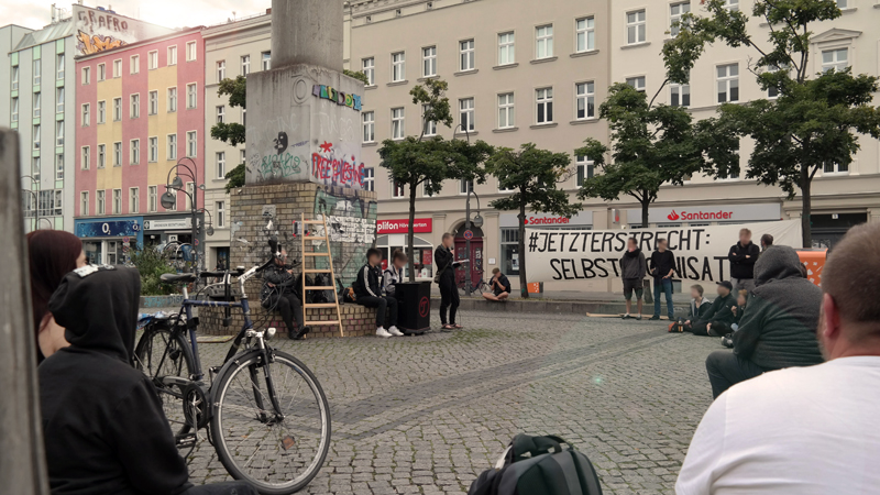 #JETZTERSTRECHT: Selbstorganisation! Bericht zur Kundgebung am auf dem Hermannplatz